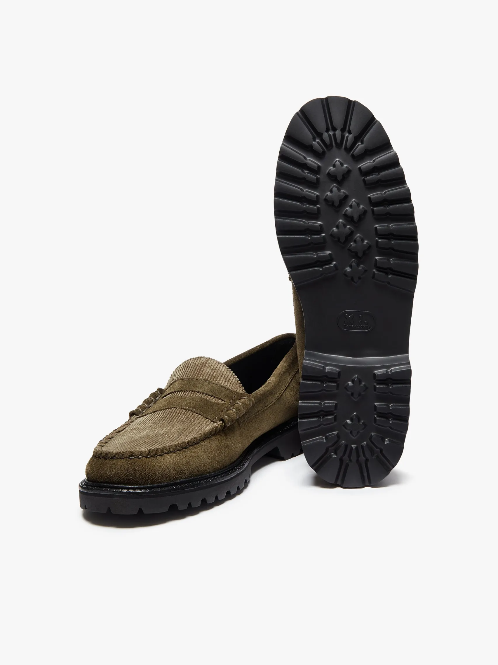 G.H.BASS Weejuns Larson Lug Penny Loafers Combat Suede and Olive Corduroy
