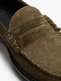 G.H.BASS Weejuns Larson Lug Penny Loafers Combat Suede and Olive Corduroy