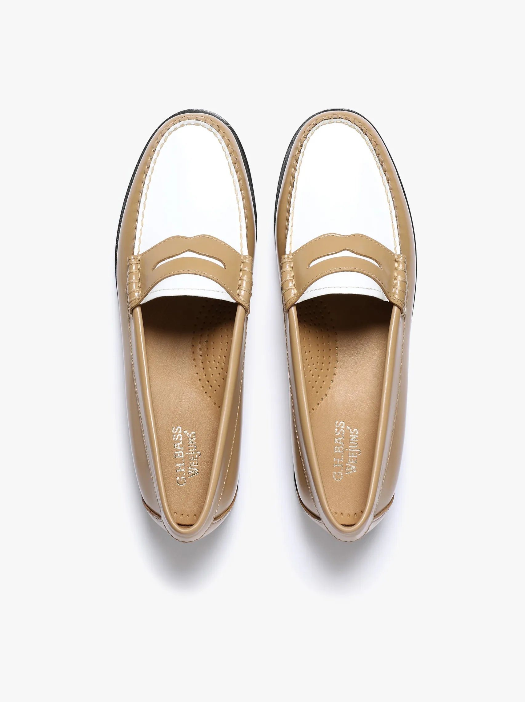 Women G.H.BASS Weejuns Penny Loafers Beige and white soft leather