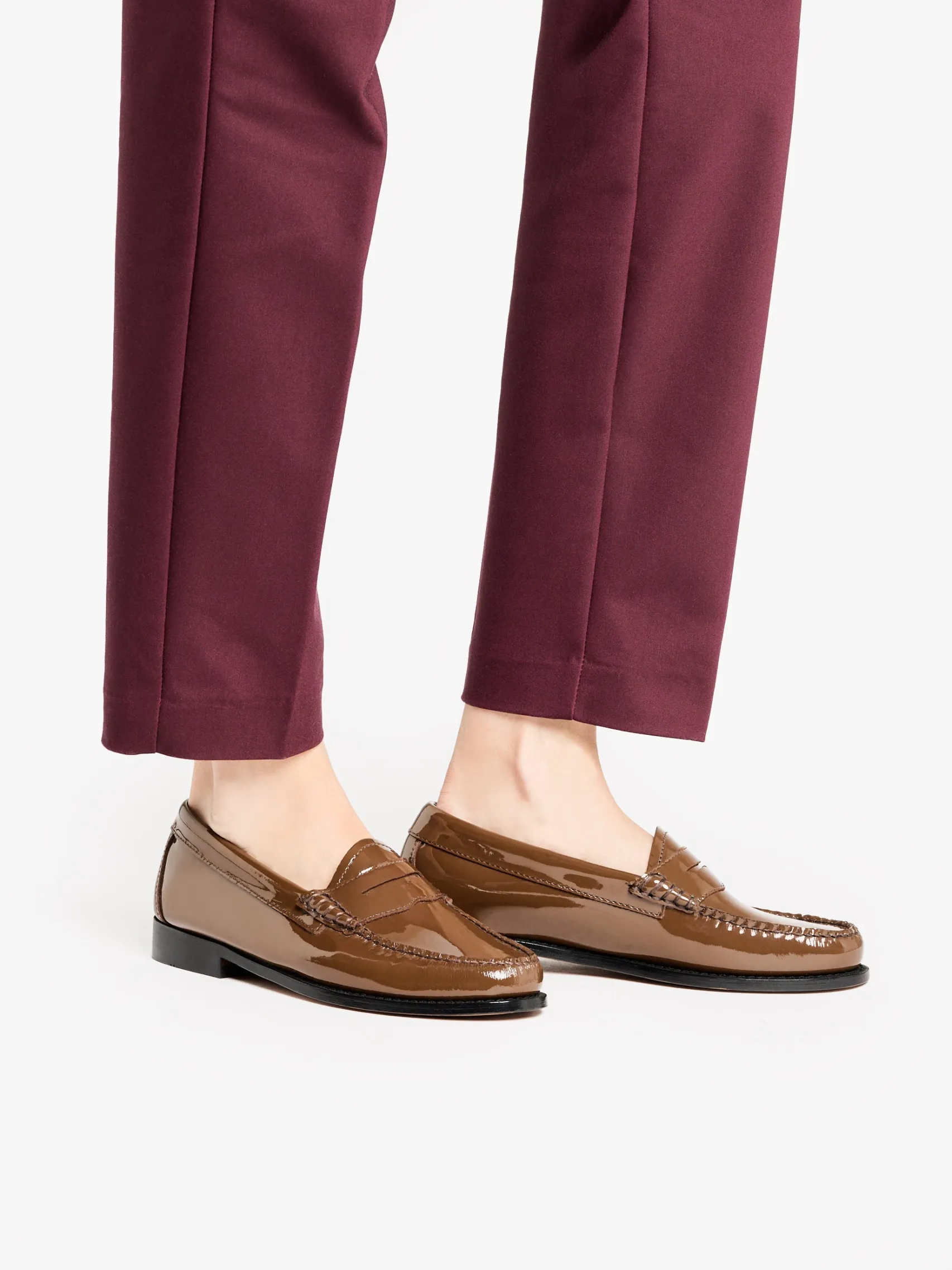 Women G.H.BASS Weejuns Penny Loafers Dark Brown Patent Leather