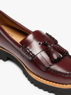 Women G.H.BASS Weejuns 90s Esther Kiltie Tassel Loafers Leather